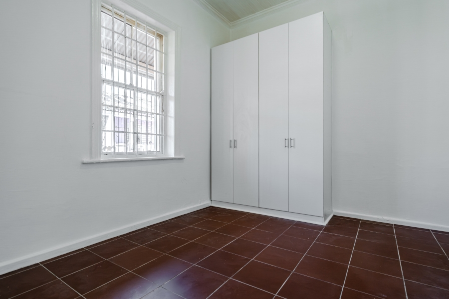 3 Bedroom Property for Sale in Woodstock Western Cape
